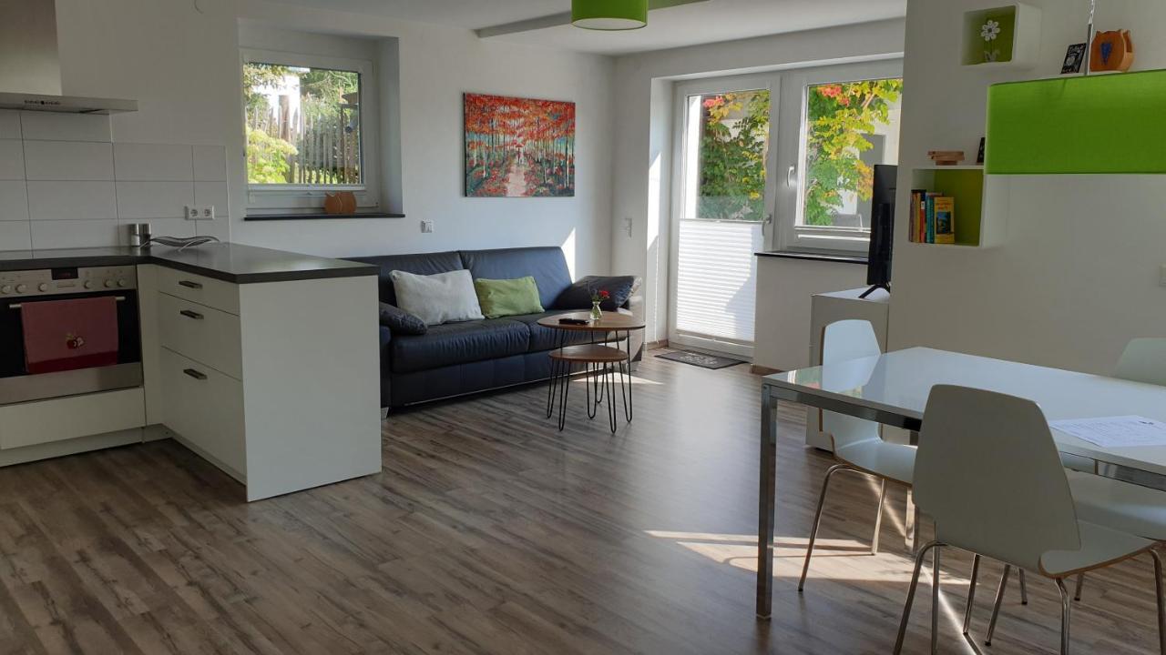 Teck-Apartment เคียร์ชไฮม์ อุนเทอร์ เท็ค ภายนอก รูปภาพ
