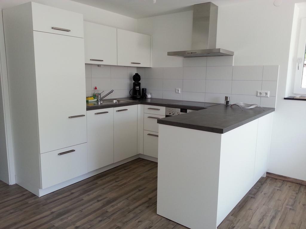 Teck-Apartment เคียร์ชไฮม์ อุนเทอร์ เท็ค ห้อง รูปภาพ